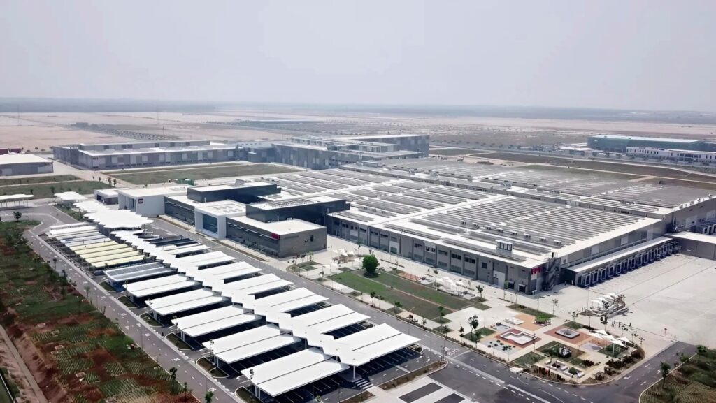 Nhà máy Lego Manufacturing