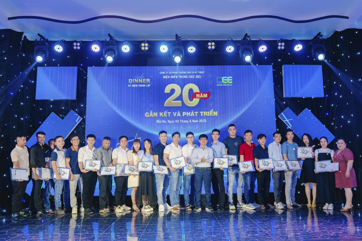 Honoring Employees Who Have Been With Us for 20 Years