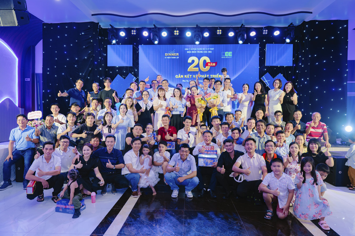 Honoring employees who have been with us for over 10 years.