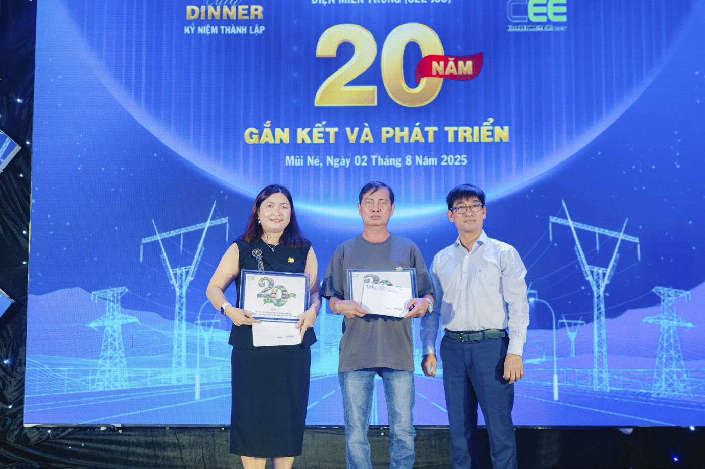 Honoring employees who have been with us for over 5 years.